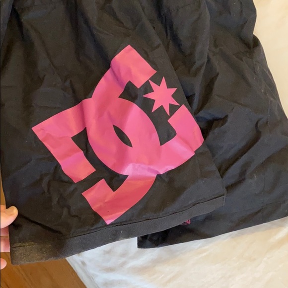 DC women’s snowboarding suit set - Picture 2 of 8